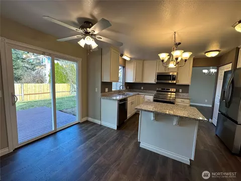 7201 200th Street Ct E, Spanaway, WA 98387 photo 10