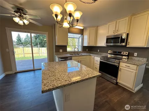 7201 200th Street Ct E, Spanaway, WA 98387 photo 9