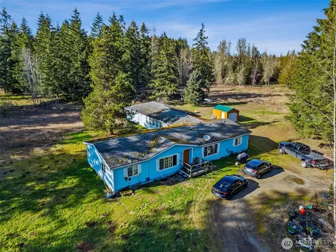 3417 350th St E, Eatonville, WA 98328