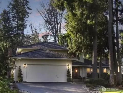 2529 Sahalee Dr E, Sammamish, WA 98074