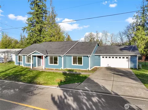 5376 Erlands Point Rd NW, Bremerton, WA 98312