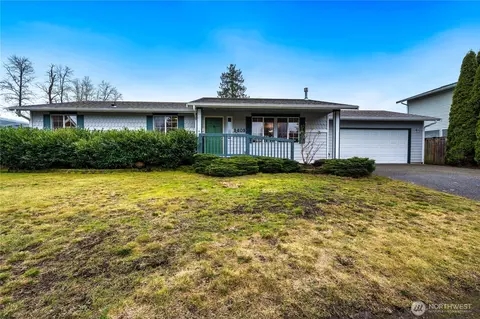 9609 51st Ave NE, Marysville, WA 98270