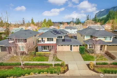 710 SE 11th St, North Bend, WA 98045