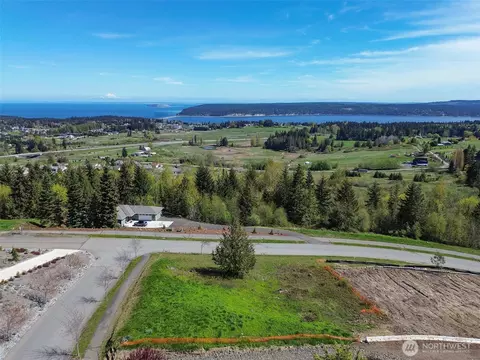 571 Solana Pkwy, Sequim, WA 98382