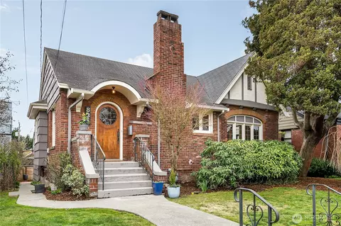 835 NW 57th St, Seattle, WA 98107
