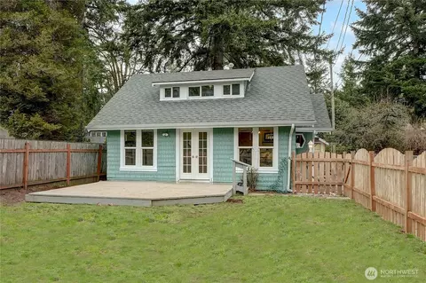 516 Eskridge Way SE, Olympia, WA 98501