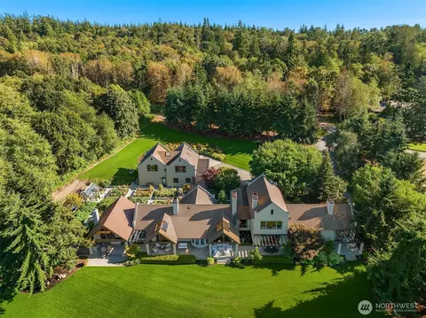 495 Tillicum Way, Camano Island, WA 98282