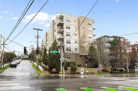 3120 SW Avalon Way #403, Seattle, WA 98126