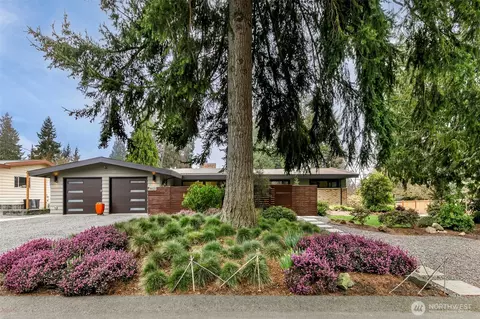 18622 84th Ave W, Edmonds, WA 98026