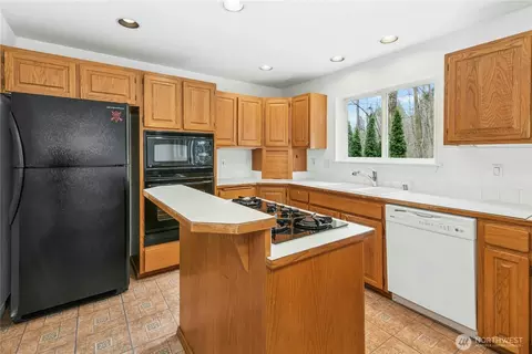 502 104th Pl SE, Everett, WA 98208 photo 8