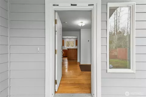 502 104th Pl SE, Everett, WA 98208 photo 2