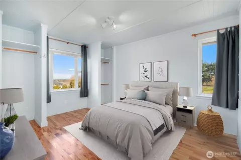 Bedroom - 2171 Atterberry Rd, Sequim, WA 98382 photo 1 of 4