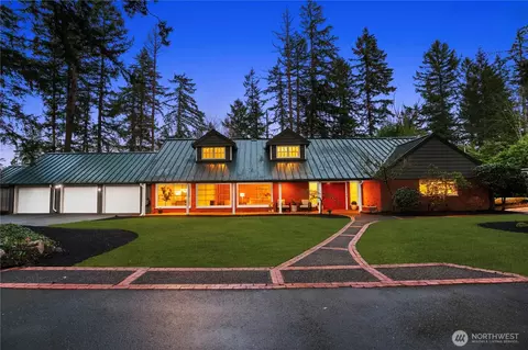 25606 180th Ave SE, Kent, WA 98042