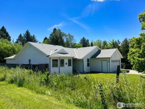 1327 E 17th Ave, Ellensburg, WA 98926