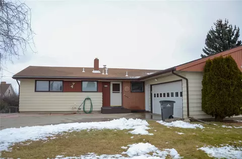 1216 Maxwell St, Davenport, WA 99122