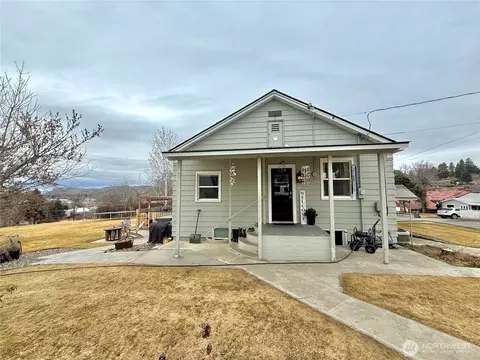 224 Dewberry E, Omak, WA 98841