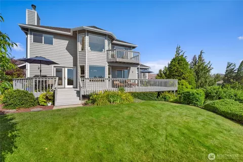 1925 Broadview, Wenatchee, WA 98801 photo 2