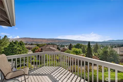 1925 Broadview, Wenatchee, WA 98801 photo 32