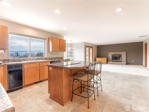 1925 Broadview, Wenatchee, WA 98801 photo 10