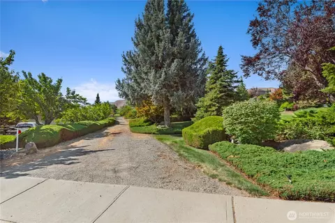 1925 Broadview, Wenatchee, WA 98801 photo 40
