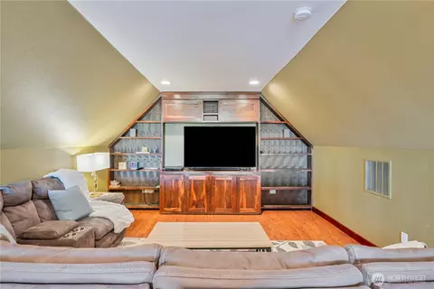 Other - 111 Breezeway Dr, Longview, WA 98632 photo 7 of 9