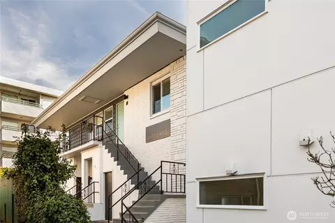 1436 NW 60th St, Seattle, WA 98107