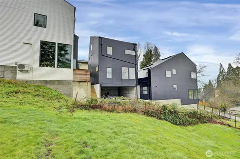 2535 S I St #C, Tacoma, WA 98405
