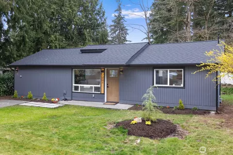 5705 227th St SW, Mountlake Terrace, WA 98043