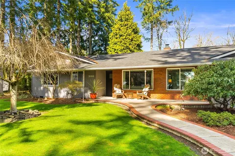 300 SE Valley View Way, Chehalis, WA 98532