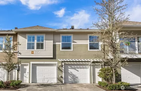 22621 NE Alder Crest Dr #203, Redmond, WA 98053