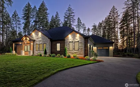 851 W Clear Lk, Shelton, WA 98584