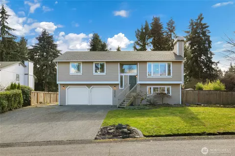 20404 108th Street Ct E, Bonney Lake, WA 98391