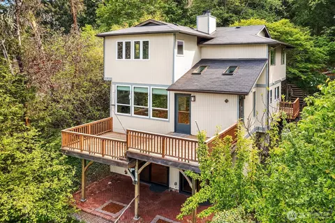 29821 131st Ave SW, Vashon, WA 98070