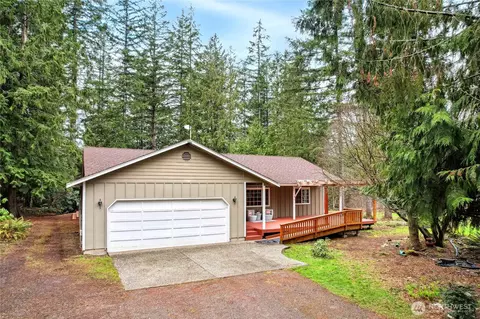 685 SW Logan Rd, Port Orchard, WA 98367