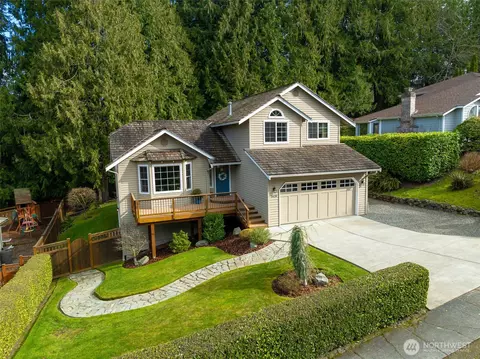 9430 Saint Johns Pl NE, Bremerton, WA 98311