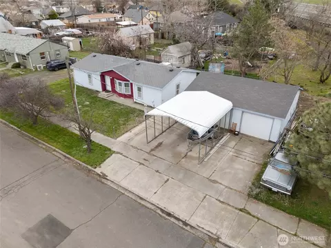 716 N 8th Ave, Walla Walla, WA 99362