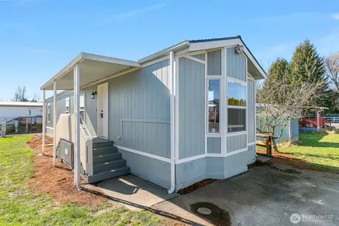 1206 Coweeman Ln, Kelso, WA 98626