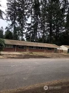 4822 W 83 Ave, University Place, WA 98467