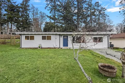 4300 Northgate Dr, Oak Harbor, WA 98277