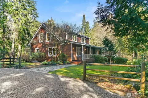 15166 Skogen Ln NE, Bainbridge Island, WA 98110