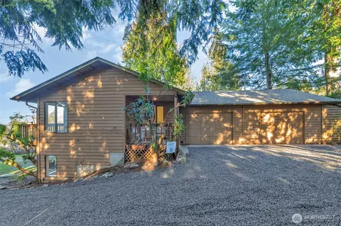 26506 Circle Dr NW, Poulsbo, WA 98370