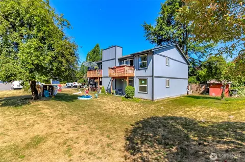 7523 10 Avenue Ct E, Tacoma, WA 98404