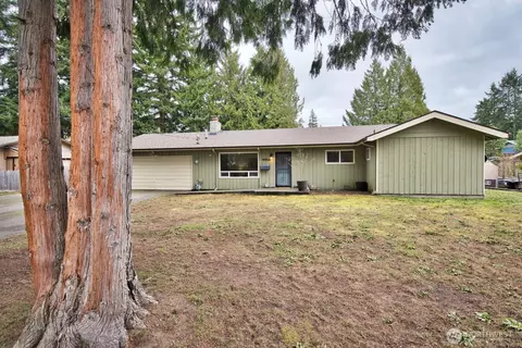9784 Fredrickson Rd NW, Bremerton, WA 98311