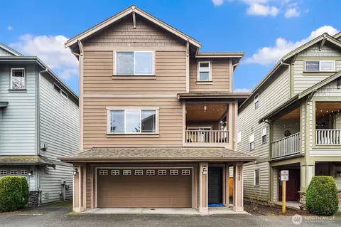 1222 162nd Pl SW, Lynnwood, WA 98087