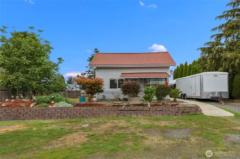 723 E 54th St, Tacoma, WA 98404