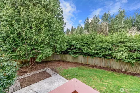 Exterior - 15023 108th Pl NE, Bothell, WA 98011 photo 5 of 8