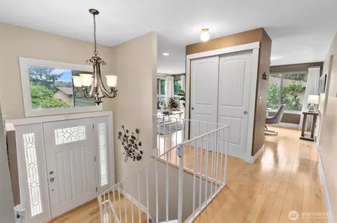 Entry Way - 15023 108th Pl NE, Bothell, WA 98011 photo 1 of 2