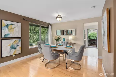 Dining - 15023 108th Pl NE, Bothell, WA 98011 photo 2 of 3