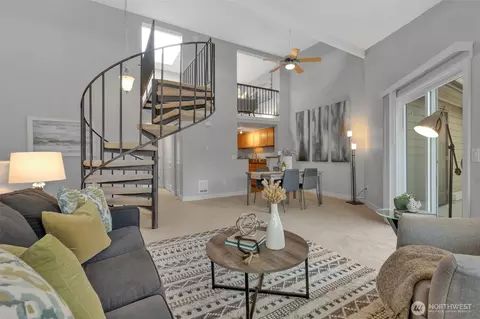 15827 NE Leary Way #B205, Redmond, WA 98052