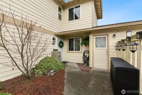 11052 SE 250th Ct #16C, Kent, WA 98030